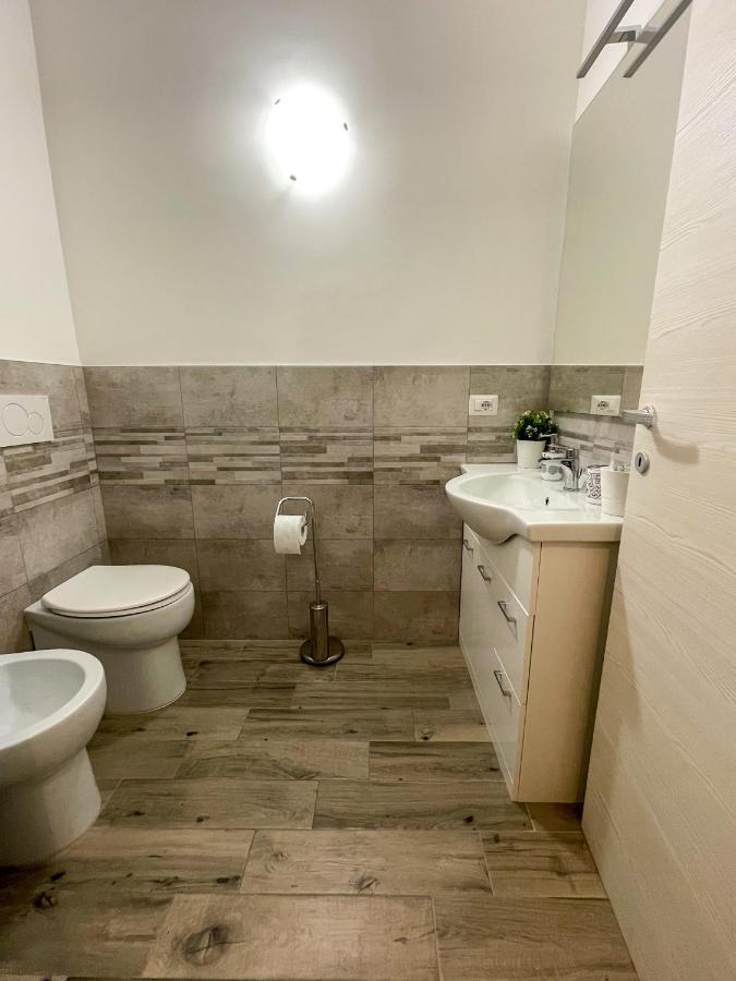 Dea Dreams - Piazzale Lodi Near Fondazione Prada Apartment Milano Ngoại thất bức ảnh